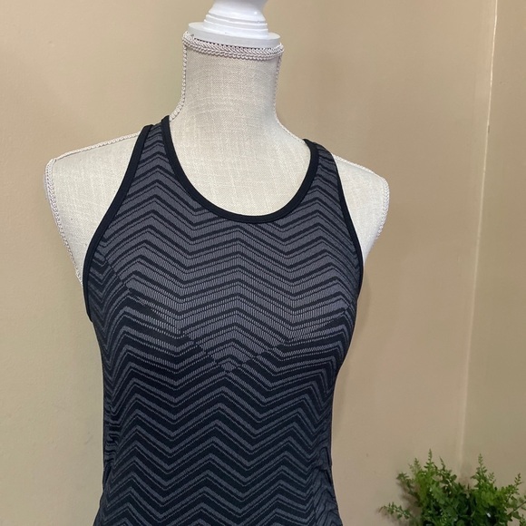 lot Of Two Athleta Fastest Track Ruched Tanks SzS - Picture 10 of 13